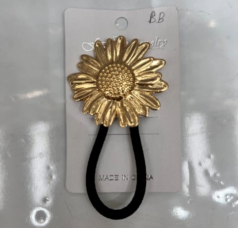 Резинка для волос с декором "AKS - DesignPRO", цвет золото, 4,3*4,3см