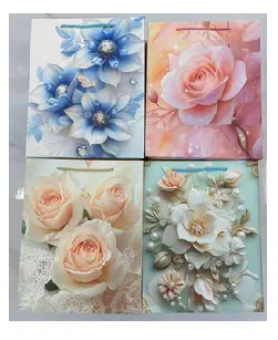 Пакет подарочный "Королевство цветов" 31*40*12 см