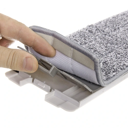 Швабра с насадкой из микрофибры отжимная , в комплекте две насадки 42х11х130_10