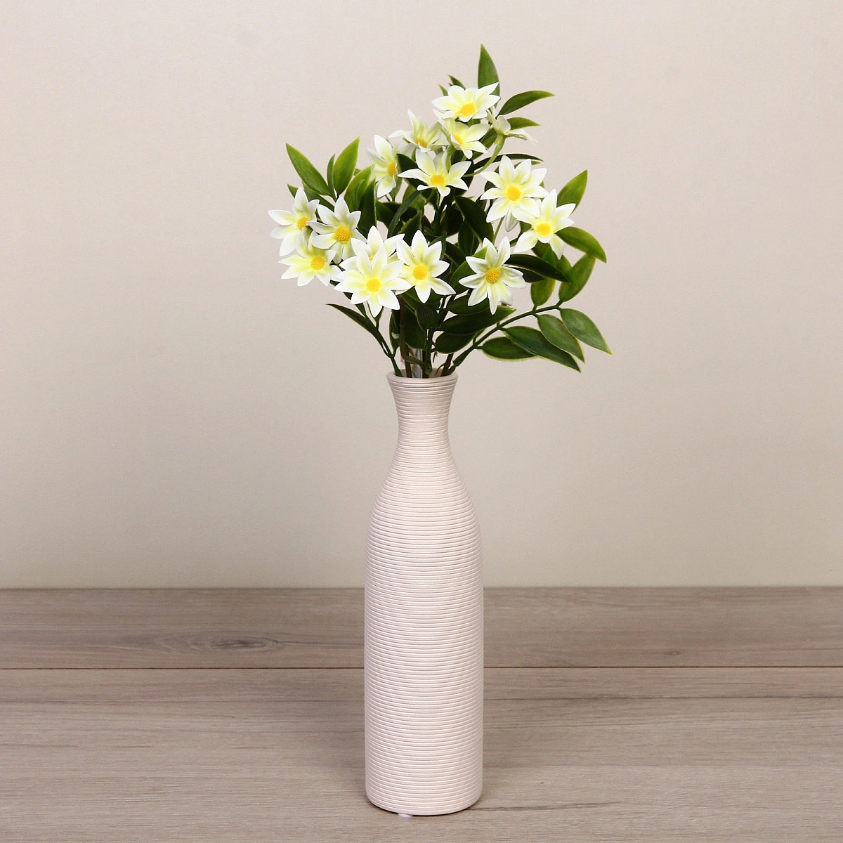 Искусственные цветы "Волшебство лета" 32см Космея 15 цветков белые