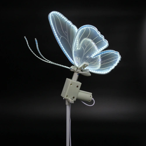 Фигура светодиодная "Нежная Бабочка" на стойке h-1.5м, длина крыла 40 см,(машет крыльями),220v,Белый